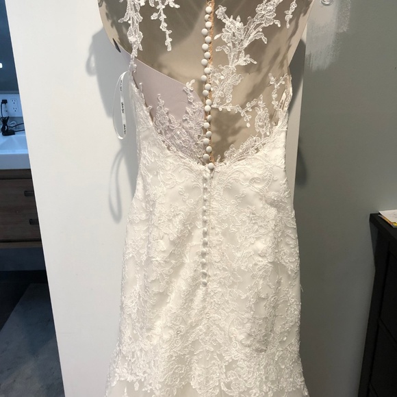 Stella York Fit & Flare Wedding Dress (Style 6269) - Picture 7 of 8